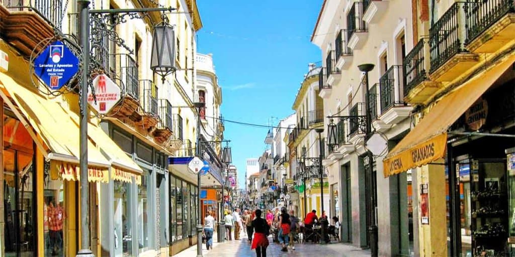 calle bola ronda que ver