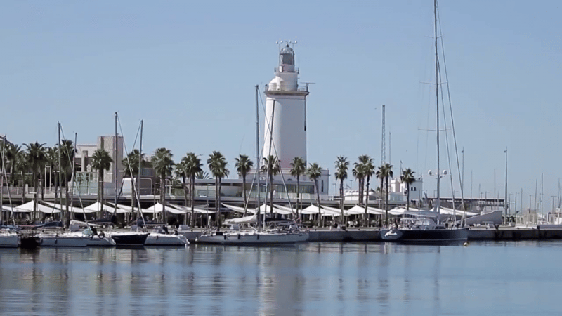La Farola lighthouse in Malaga