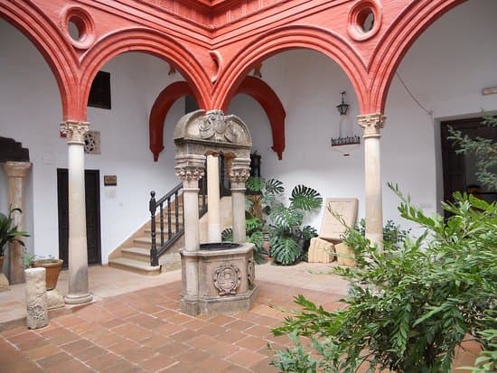 palacio mondragon