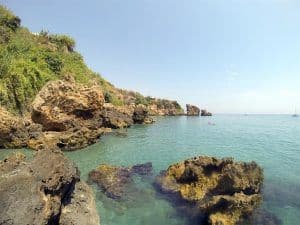 playa caleta de maro