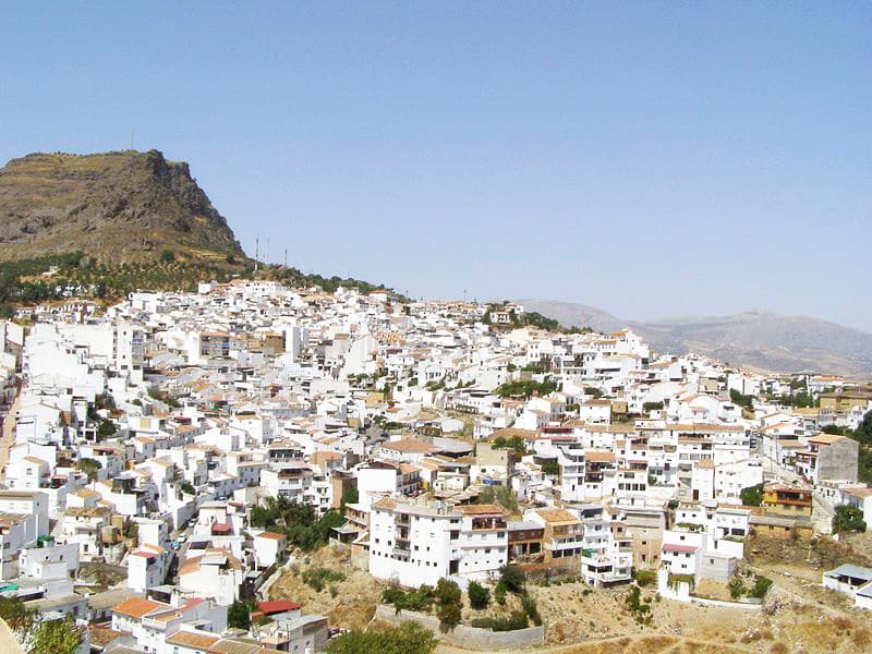 what to do in alora what to do in alora
