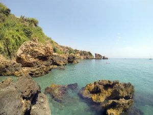 playa caleta de maro