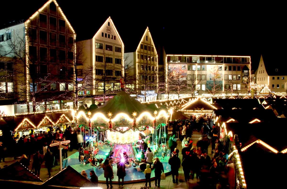 mercadillo navideño malaga marbesol