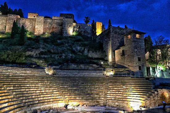 cosas que hacer en malaga teatro romano 