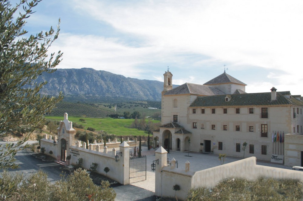 hoteles en antequera